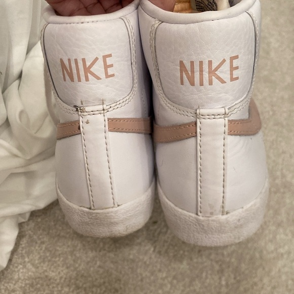 Nike Blazer Mid 77 Summit White Pink sz 6 - Picture 3 of 7